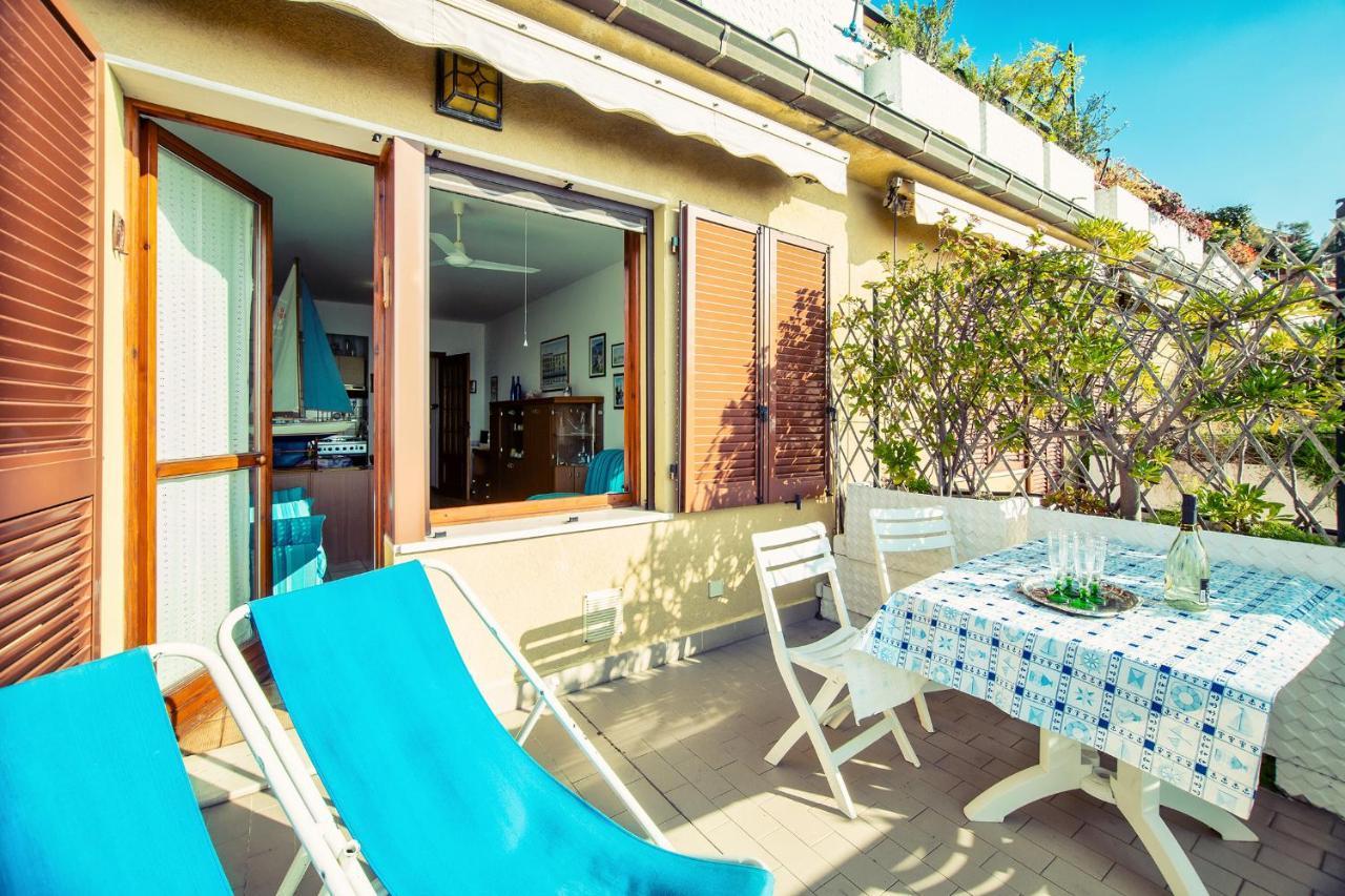 Una Terrazza Sul Golfo Di Ospedaletti By Wonderful Italy Exterior photo
